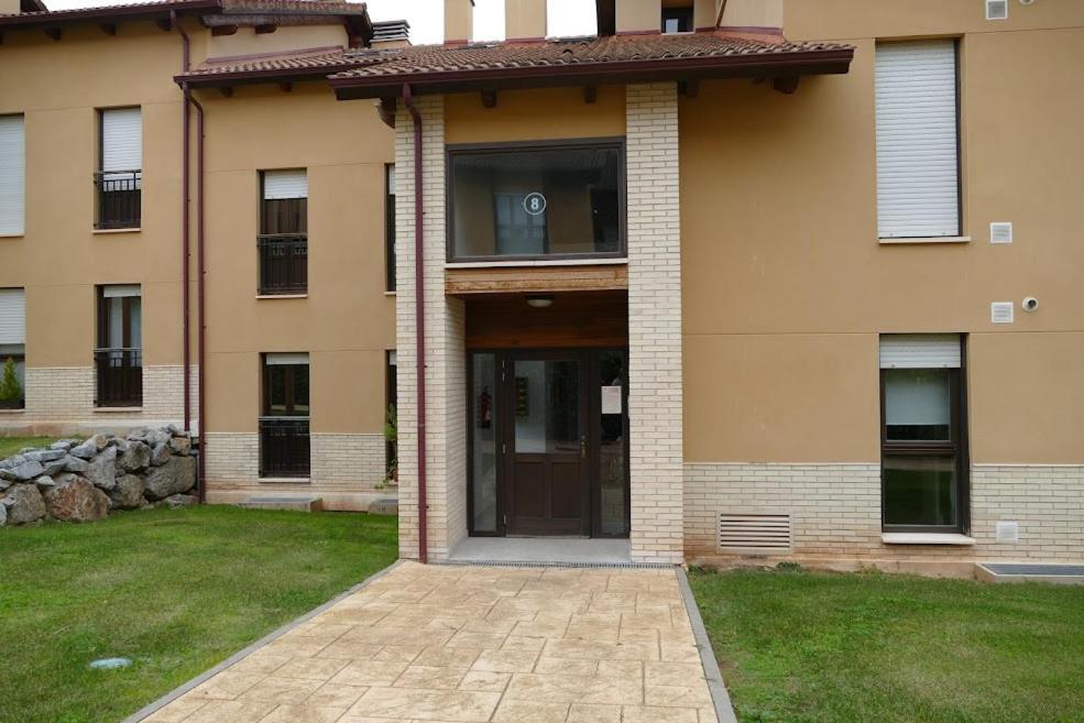 SojuelaVino Montana & Jardin Garaje Netflix Wifi Incluido,公寓 外观 照片