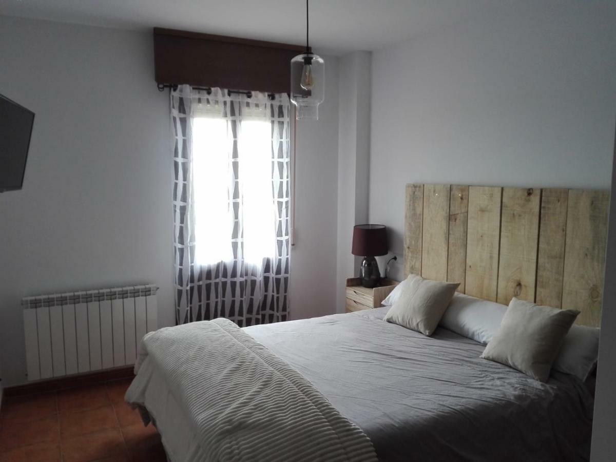 SojuelaVino Montana & Jardin Garaje Netflix Wifi Incluido,公寓 外观 照片